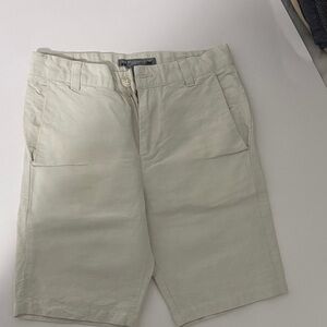 Bonpoint Cream Buttoned Shorts size 6